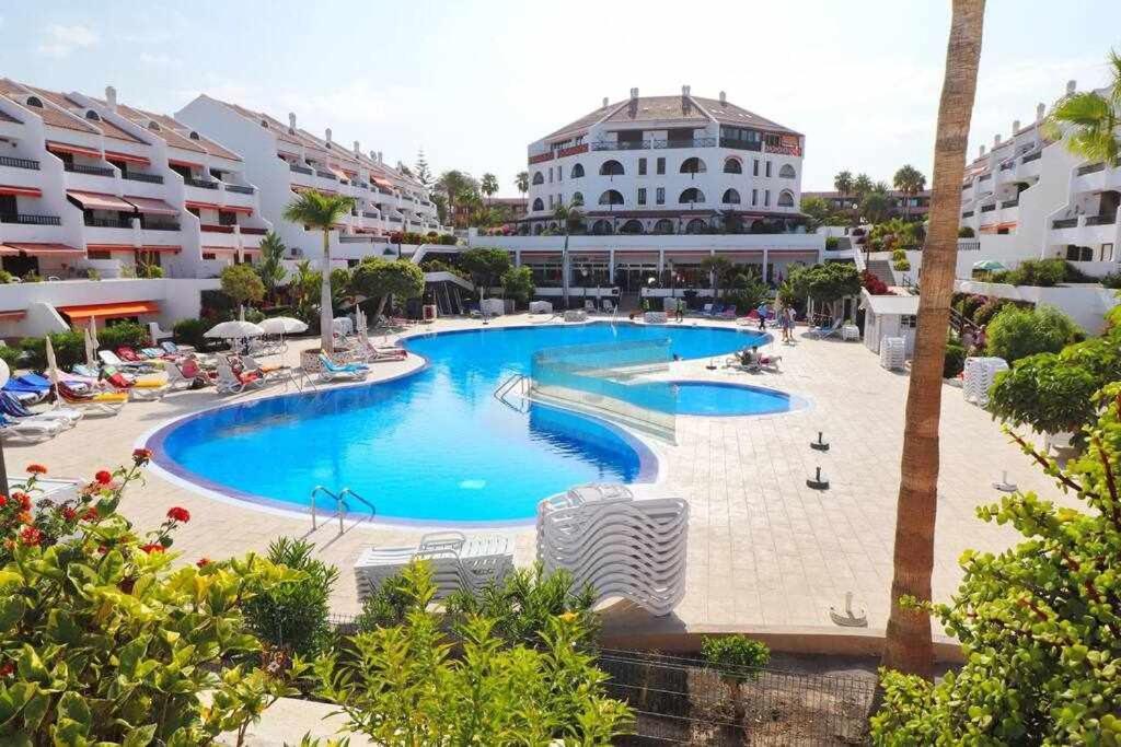 Parque Santiago I 222 By Tenerife & Sales * Playa de las Américas